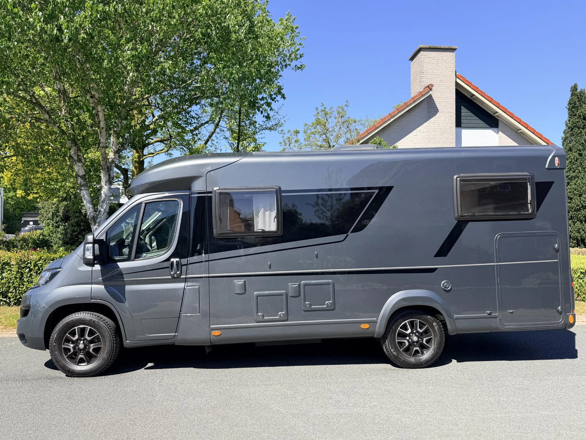 Hoofdafbeelding LMC V646 Fiat 140PK Automaat•Camper•TV•Airco