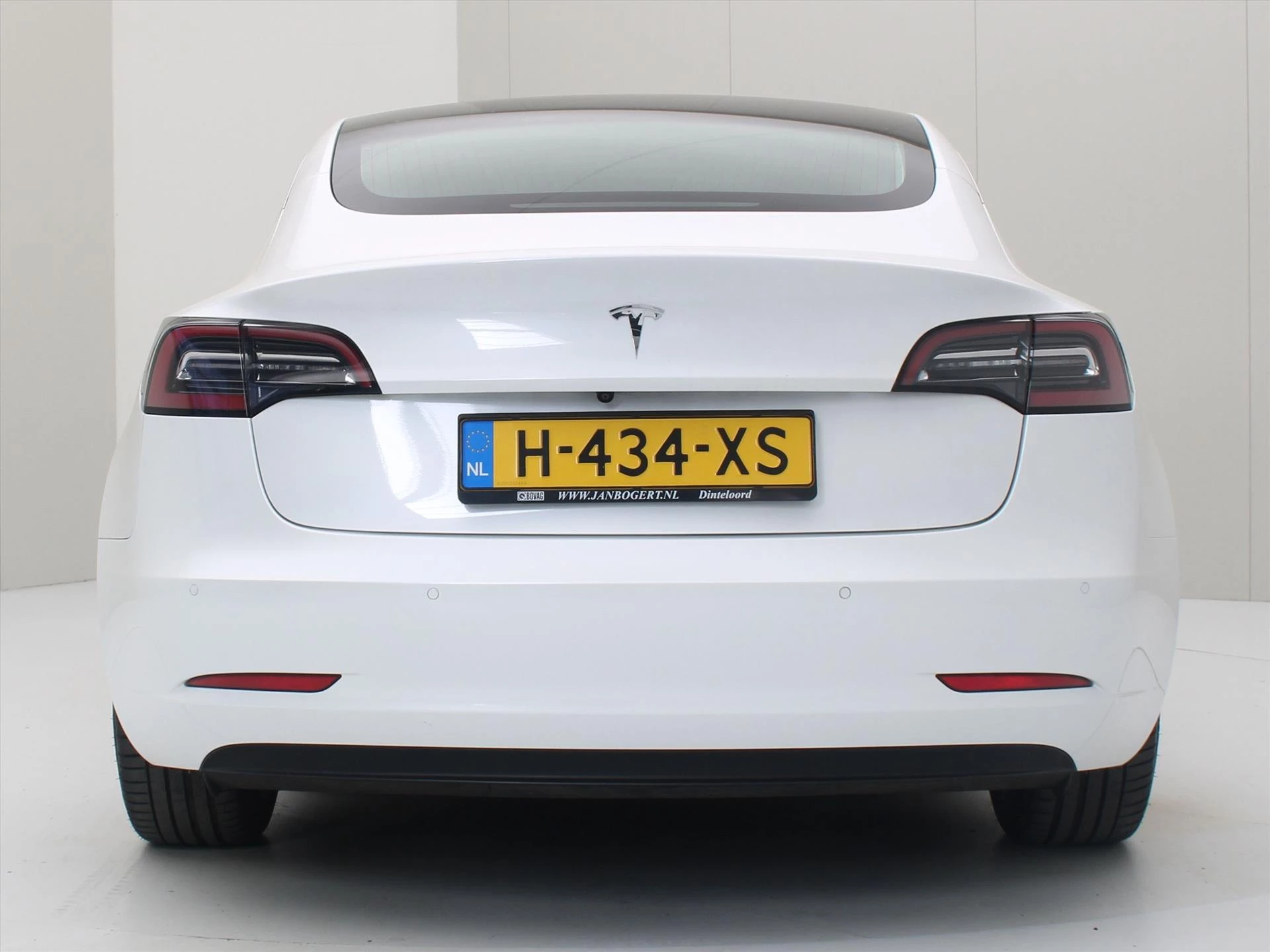 Hoofdafbeelding Tesla Model 3