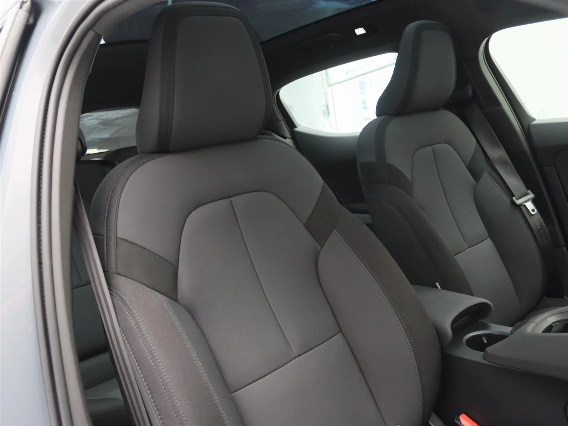 Hoofdafbeelding Polestar 2