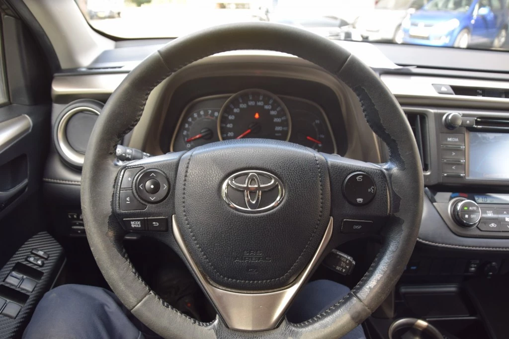 Hoofdafbeelding Toyota RAV4