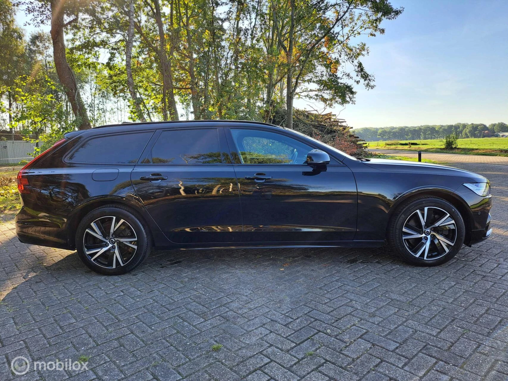 Hoofdafbeelding Volvo V90