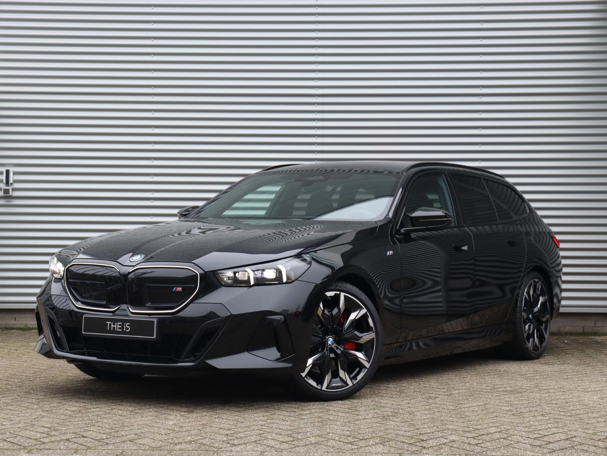 Hoofdafbeelding BMW i5