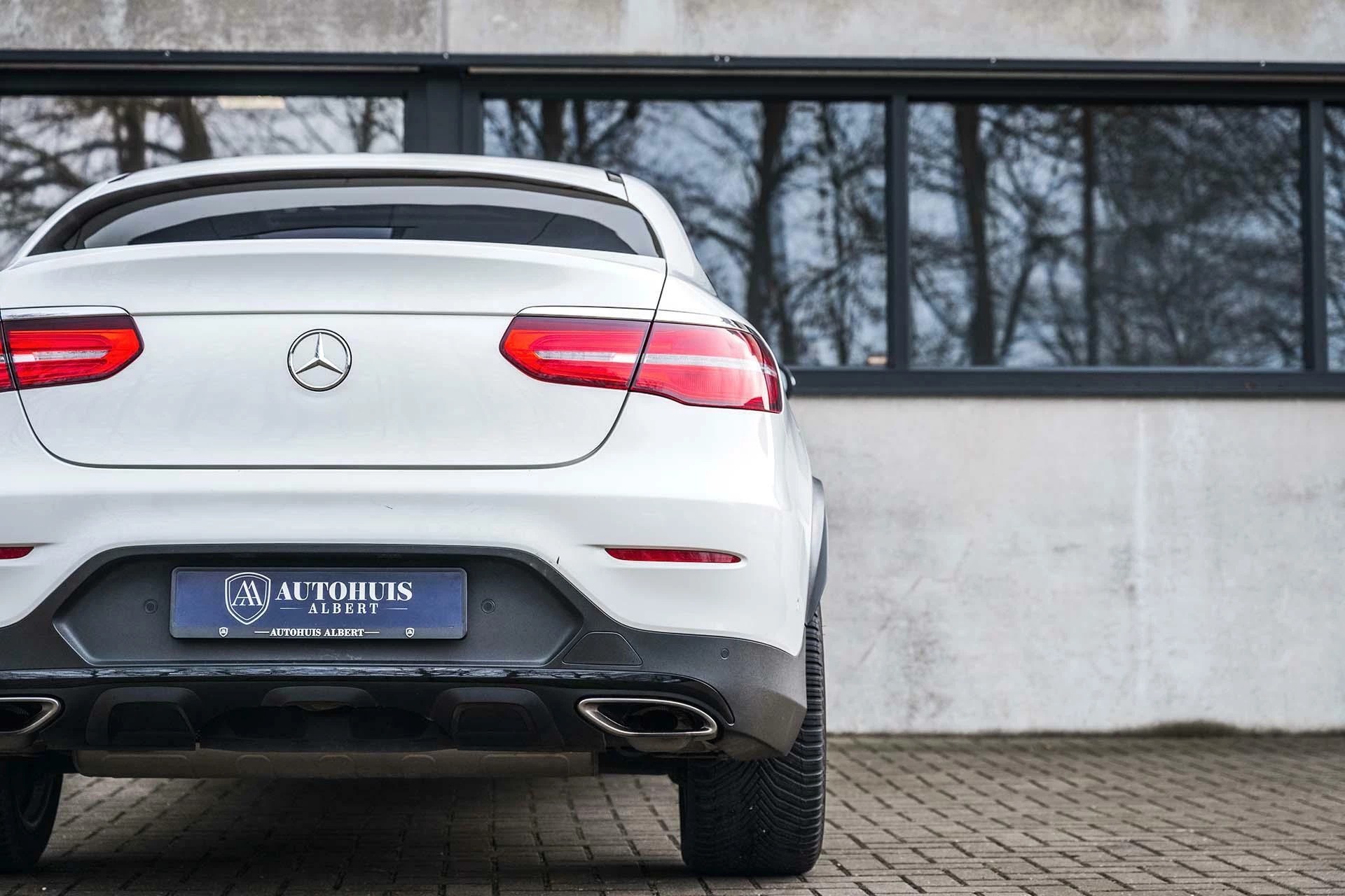 Hoofdafbeelding Mercedes-Benz GLC