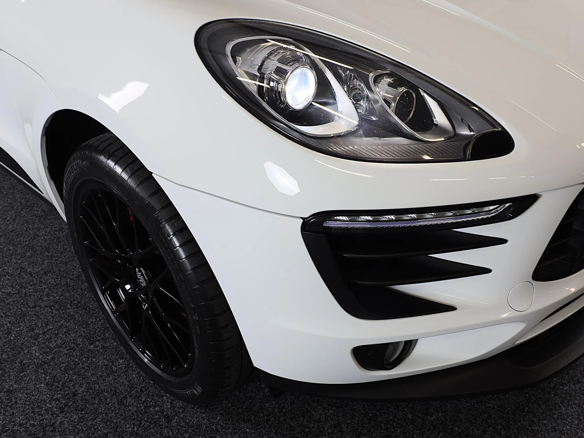 Hoofdafbeelding Porsche Macan