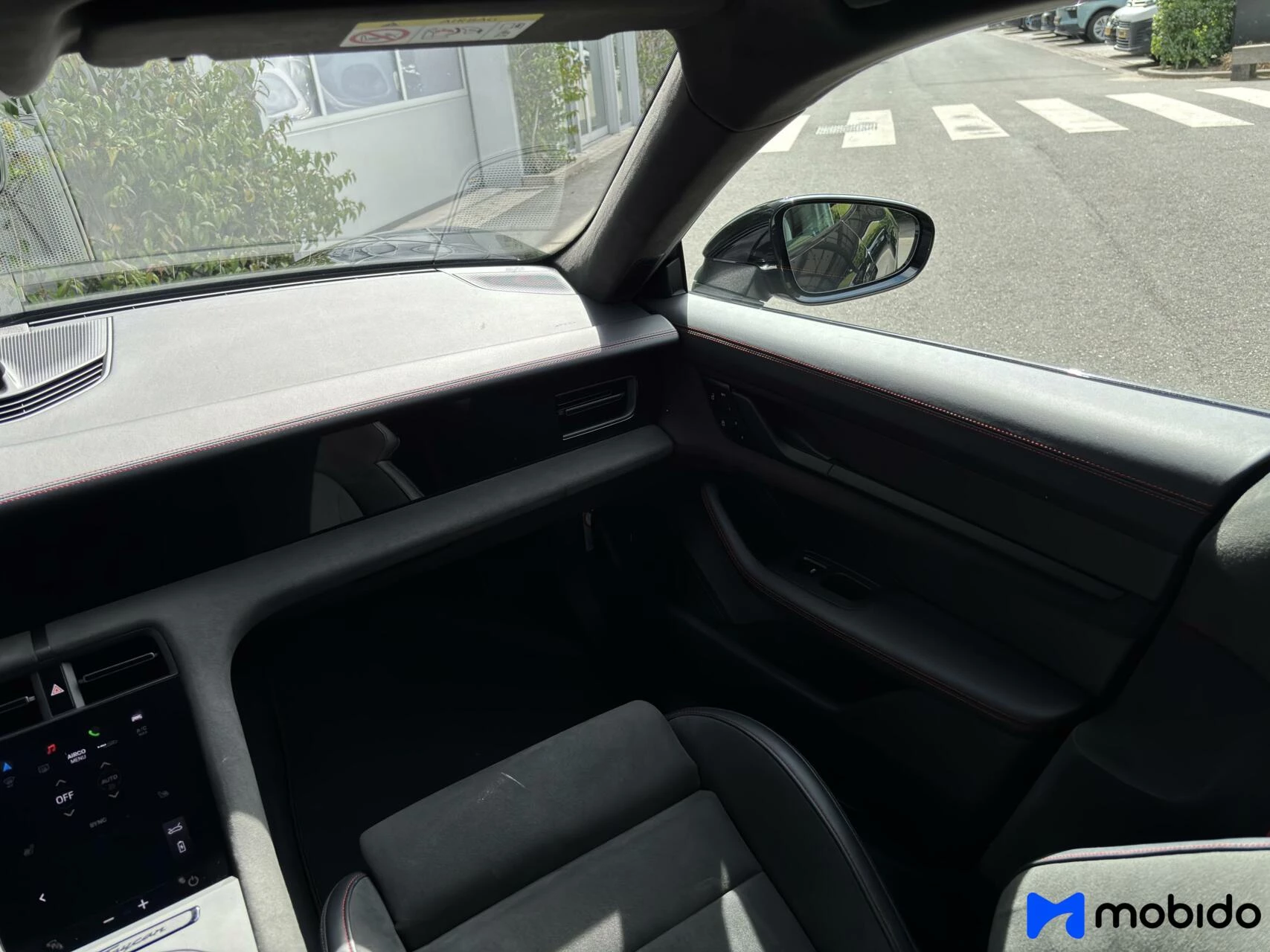 Hoofdafbeelding Porsche Taycan