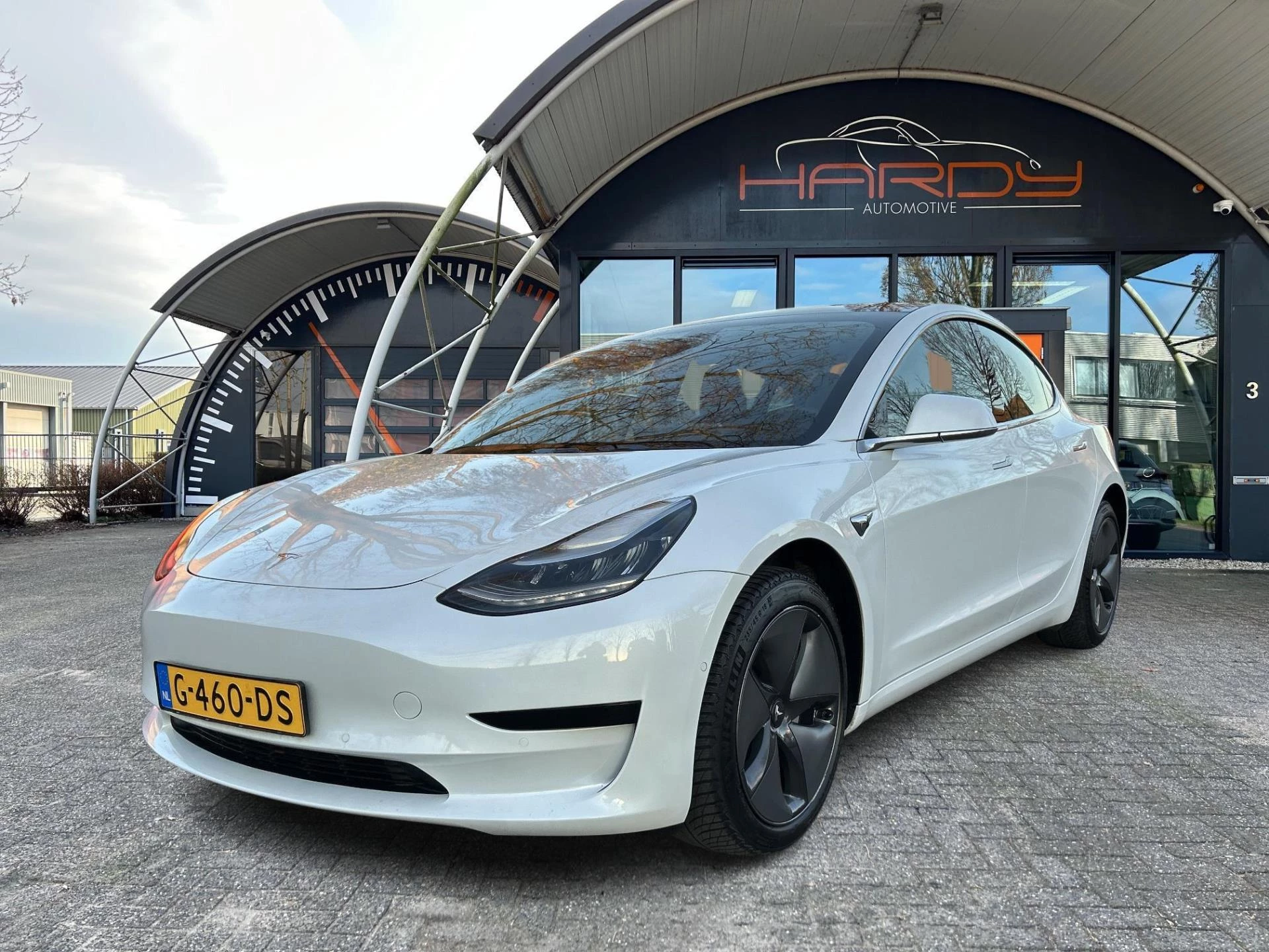 Hoofdafbeelding Tesla Model 3
