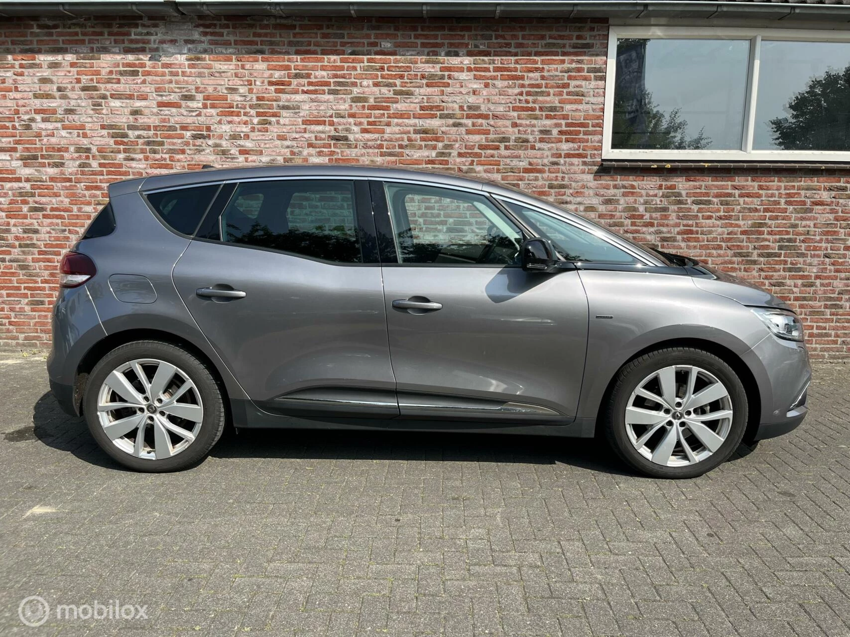 Hoofdafbeelding Renault Scénic