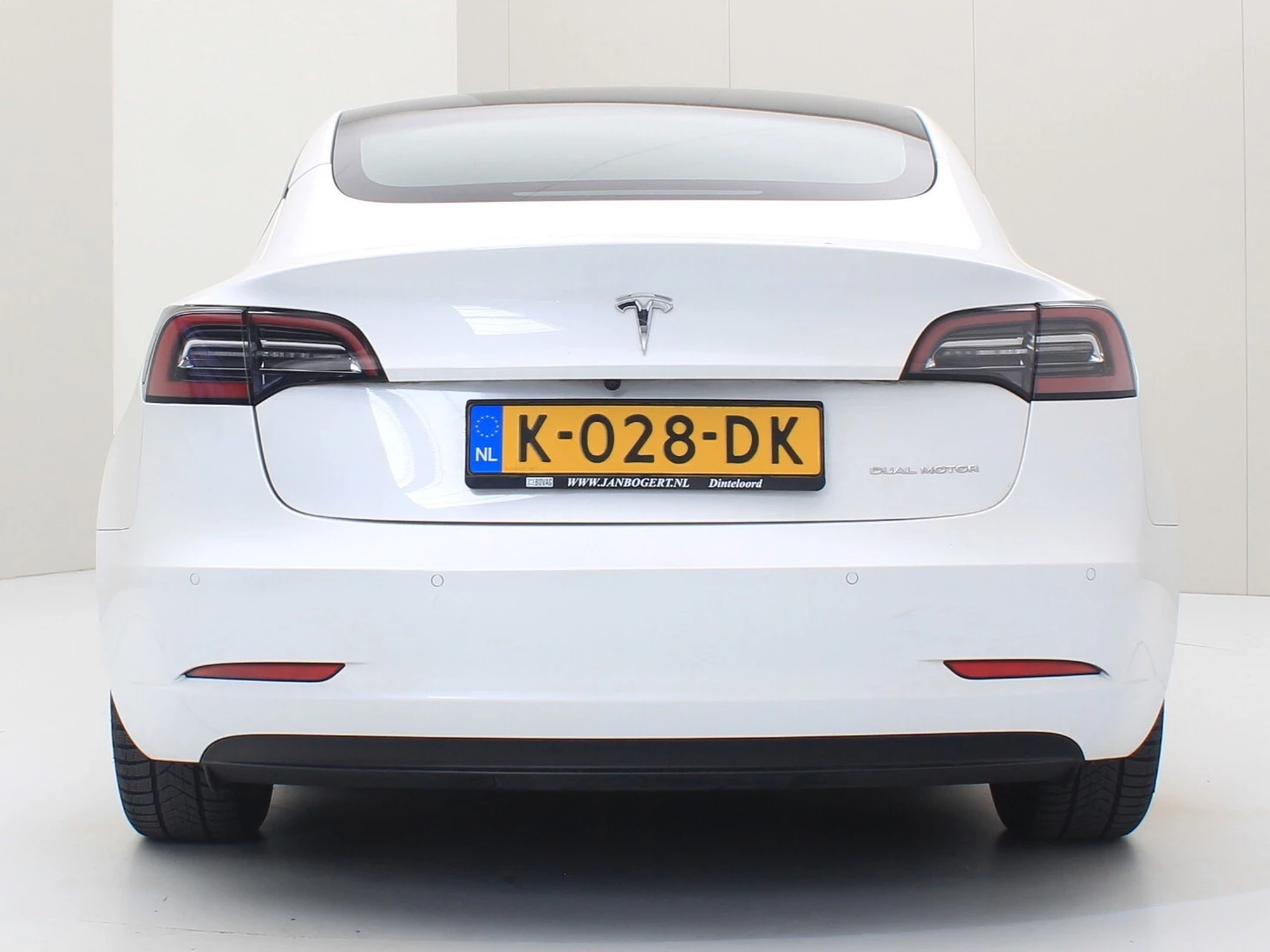 Hoofdafbeelding Tesla Model 3