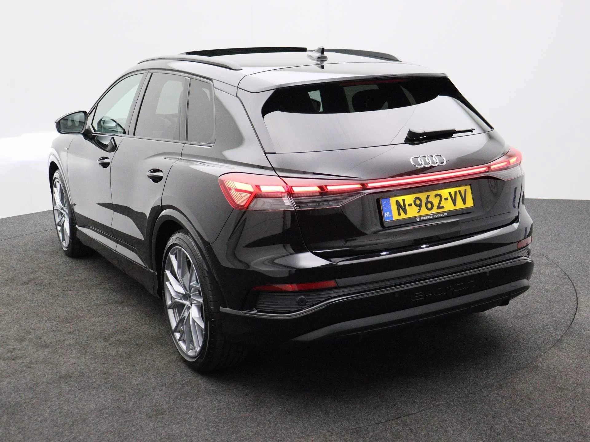 Hoofdafbeelding Audi Q4 e-tron