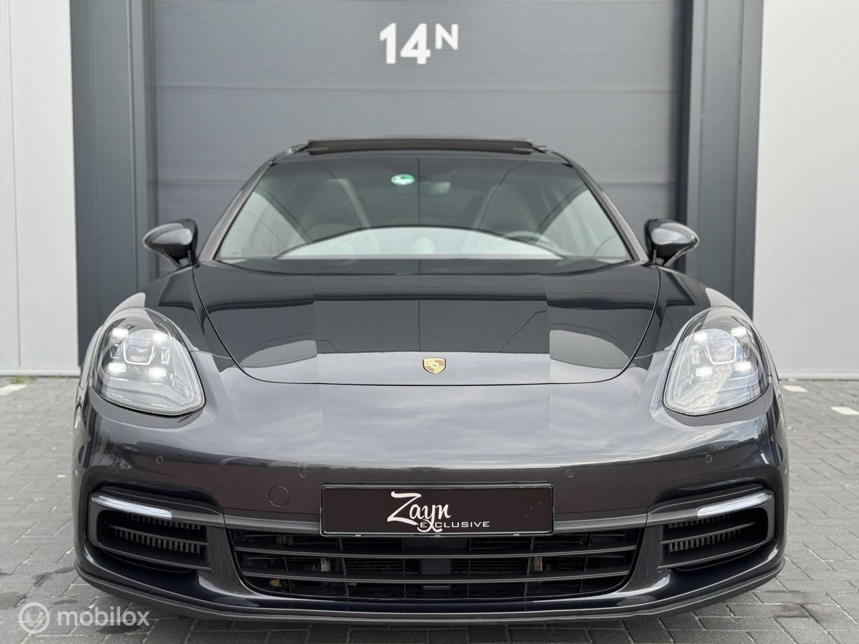 Hoofdafbeelding Porsche Panamera