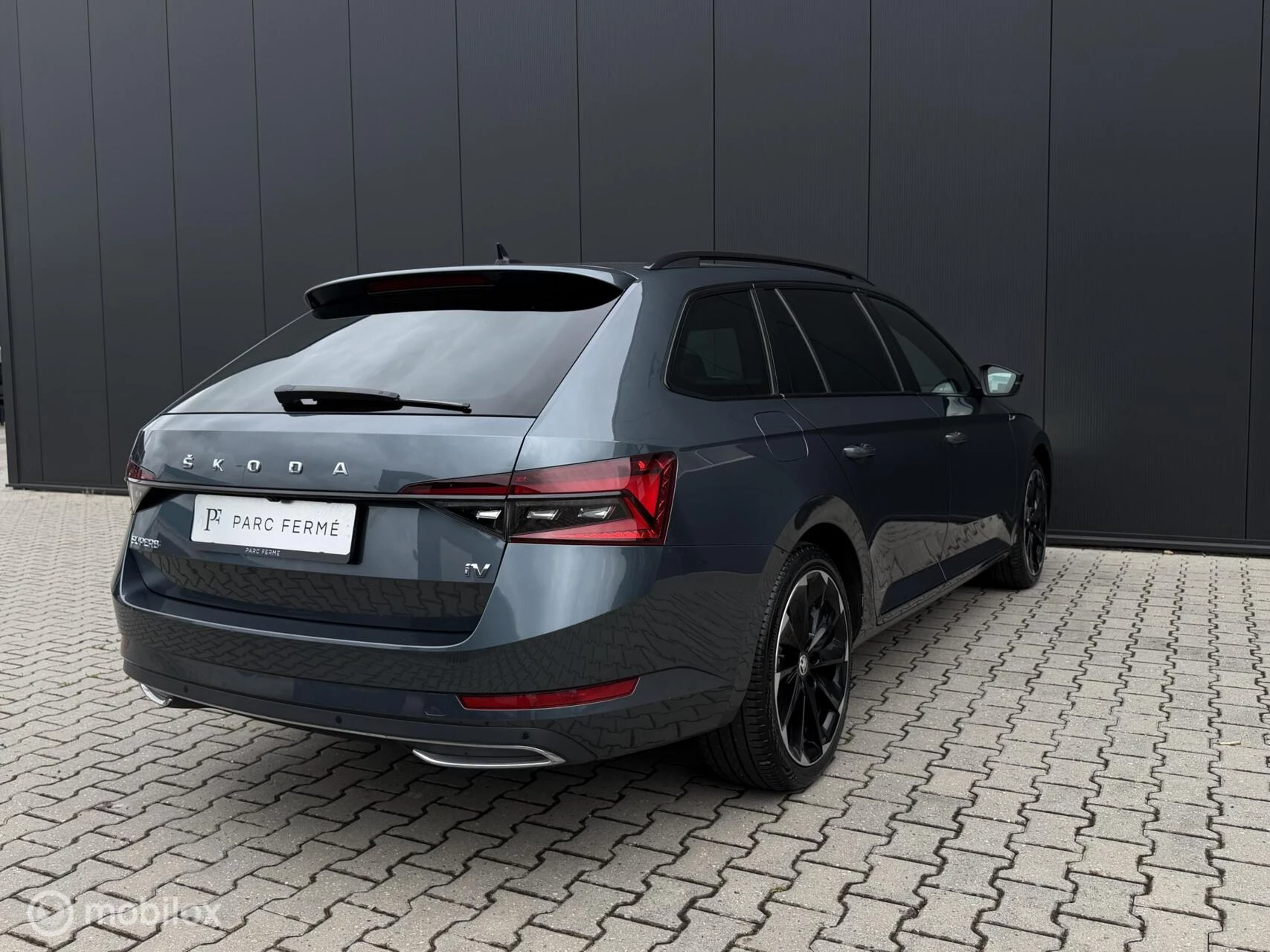 Hoofdafbeelding Škoda Superb