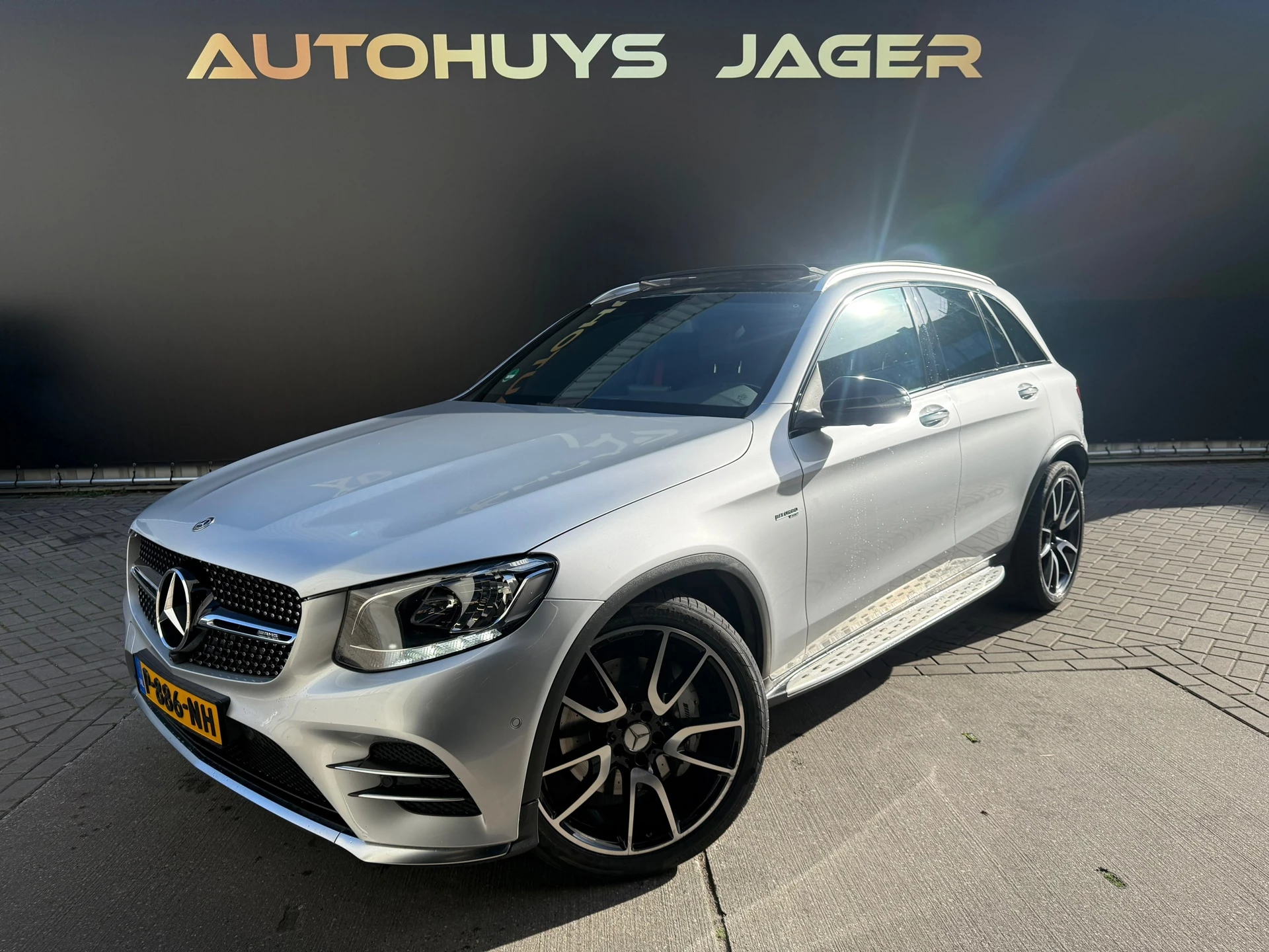 Hoofdafbeelding Mercedes-Benz GLC
