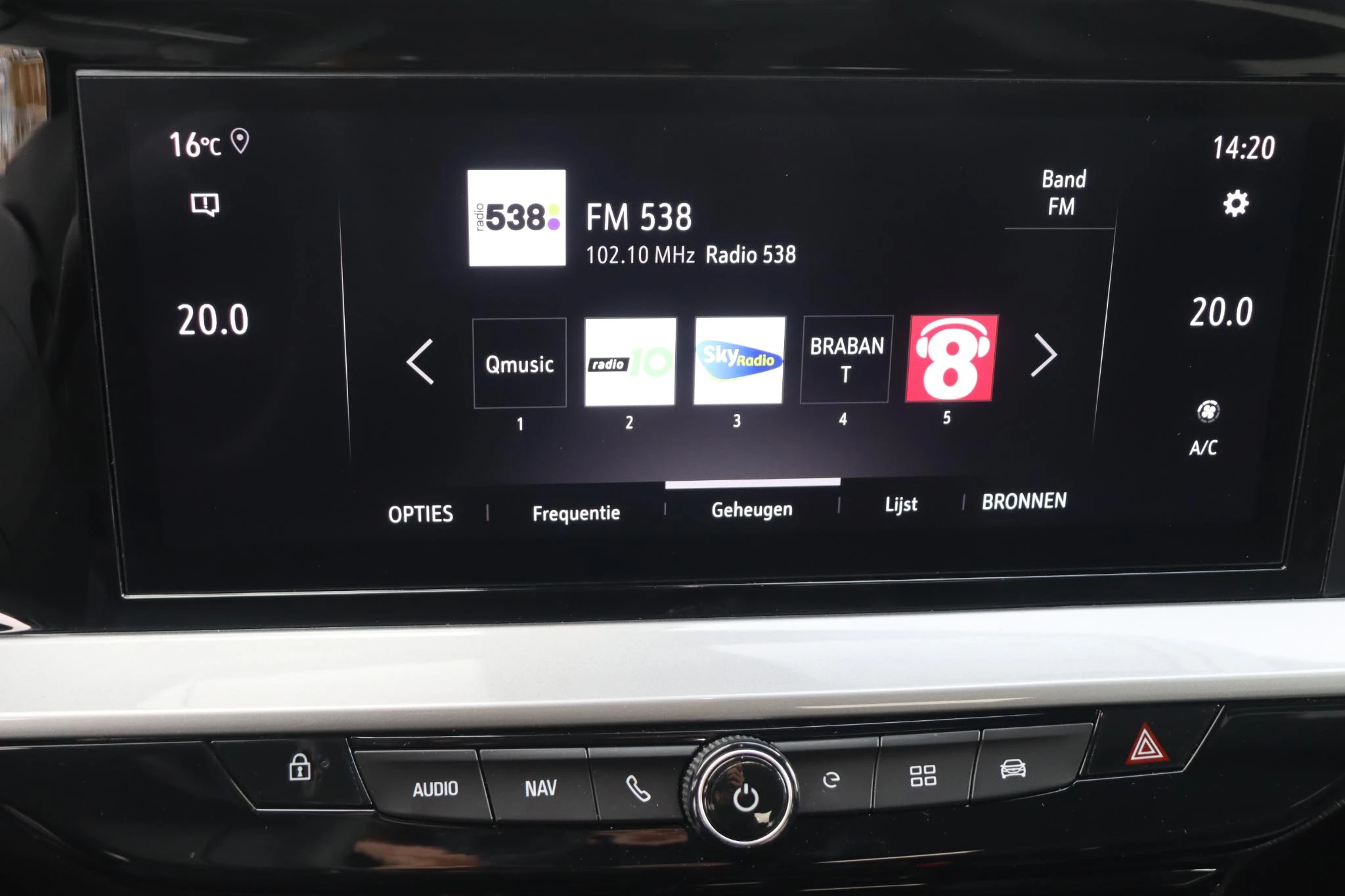 Hoofdafbeelding Opel Mokka-e