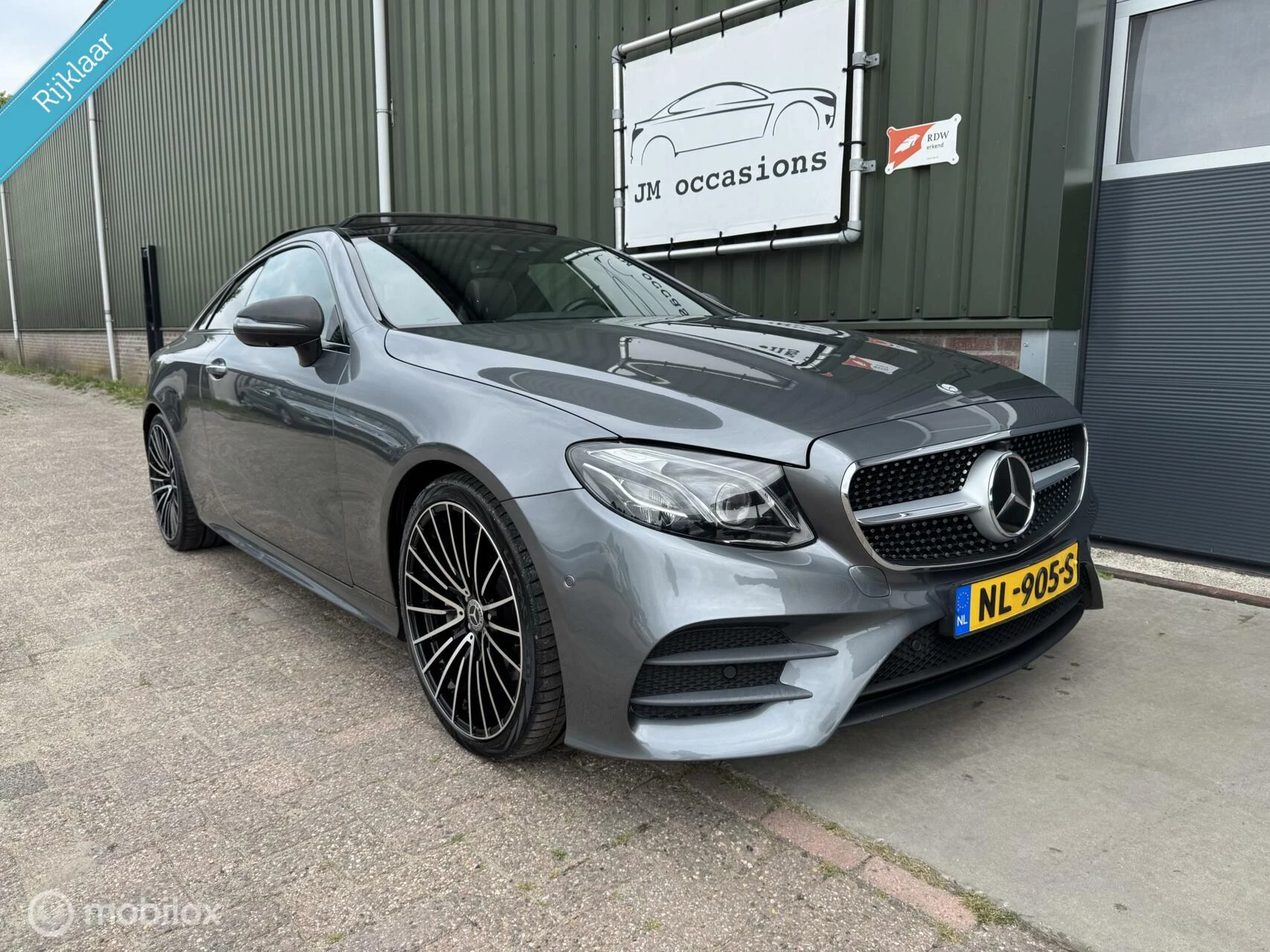 Hoofdafbeelding Mercedes-Benz E-Klasse