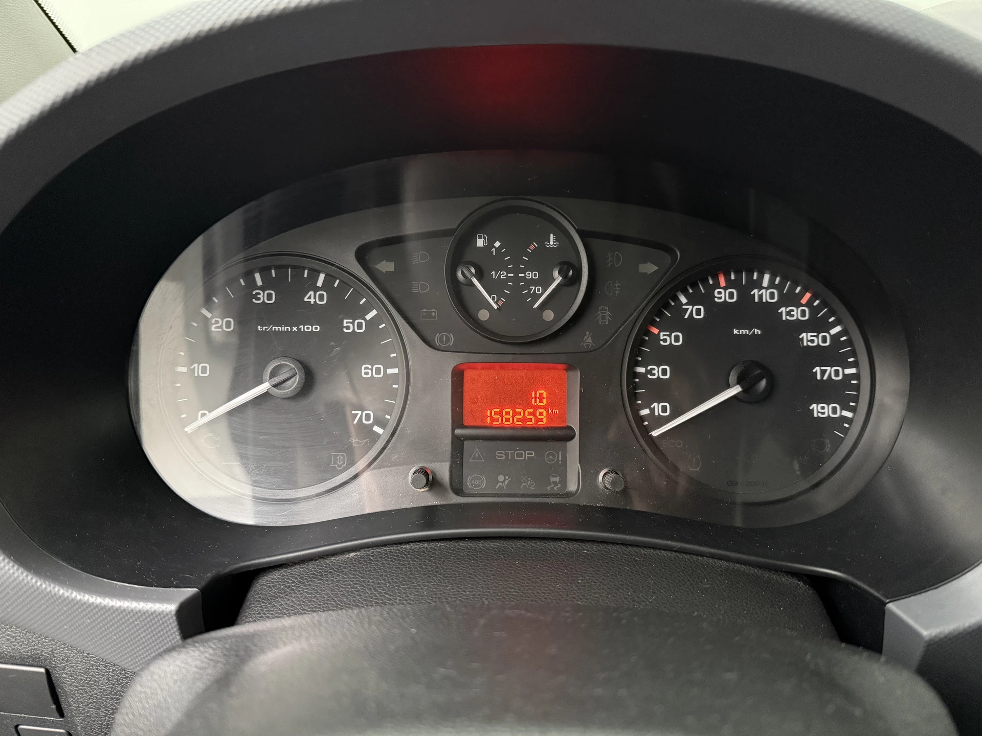 Hoofdafbeelding Peugeot Partner