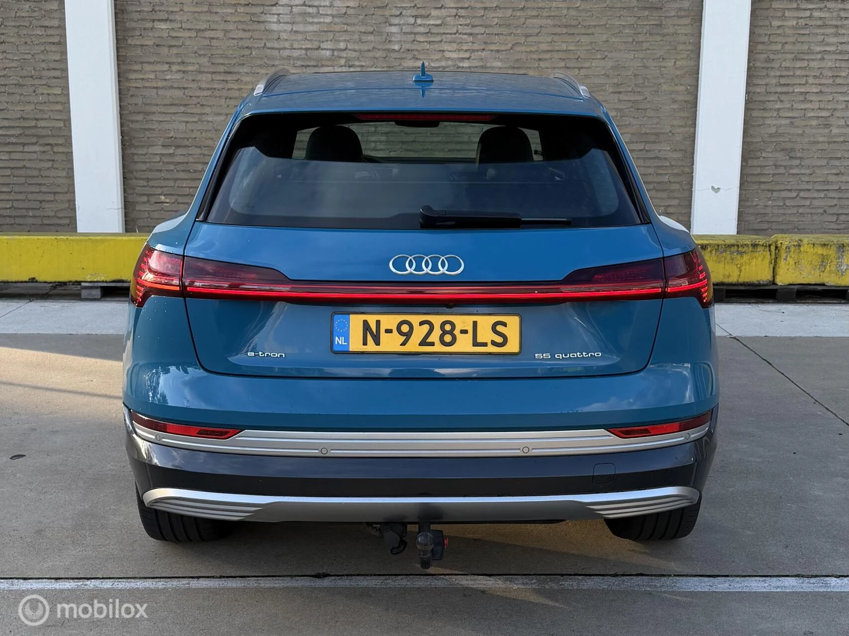 Hoofdafbeelding Audi e-tron