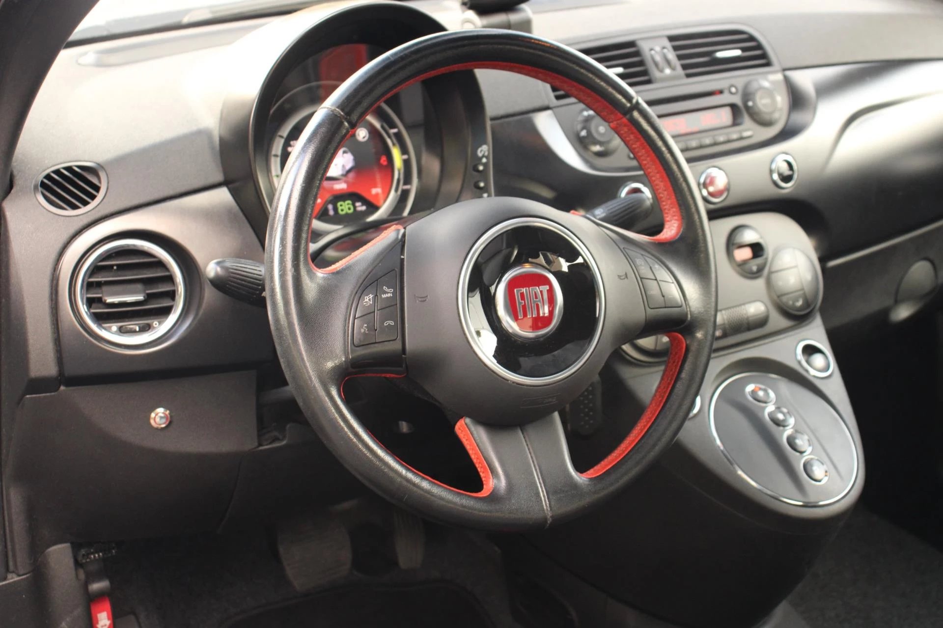 Hoofdafbeelding Fiat 500e