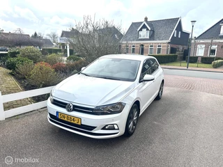 Volkswagen Polo 1.0 TSI 95PK COMFORTLINE AIRCO PARKEERSENSOREN CARPLAY ADAPTIVE CRUISE CONTROLE ZEER NETTE AUTO!!