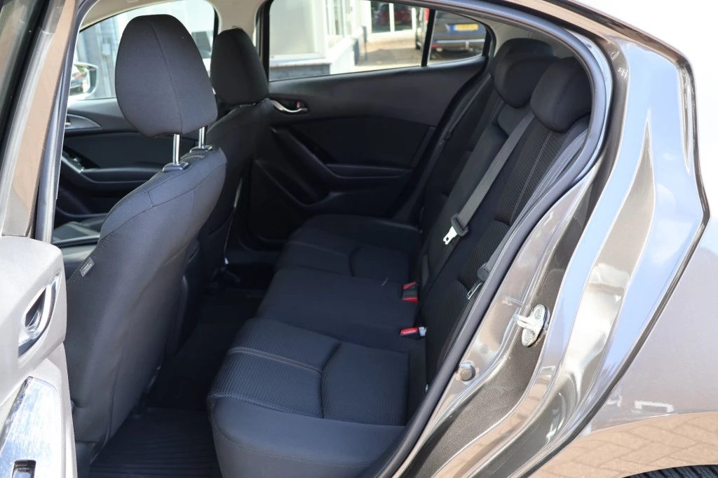 Hoofdafbeelding Mazda 3
