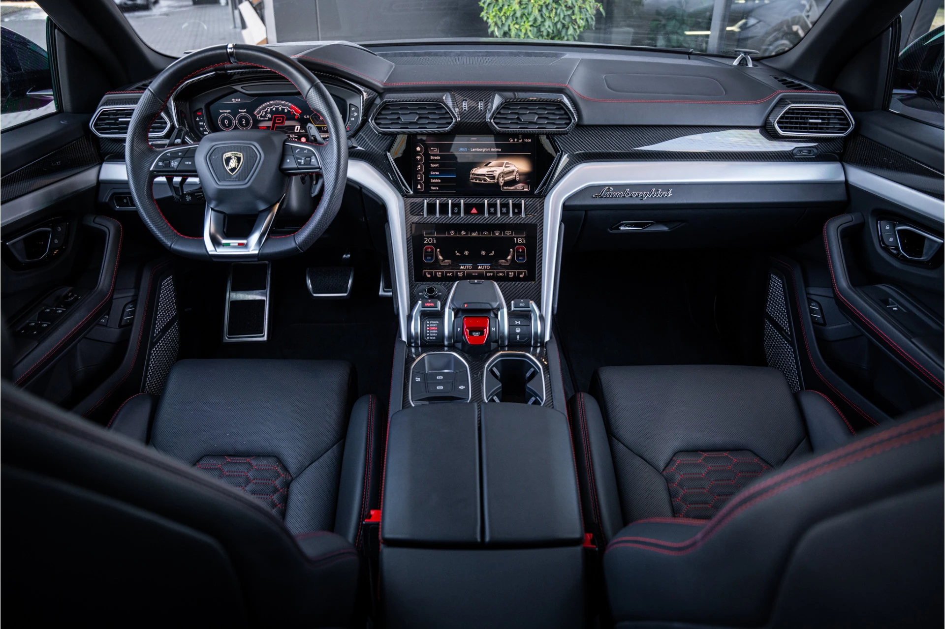 Hoofdafbeelding Lamborghini Urus