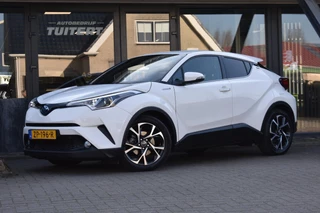 Toyota C-HR 1.8 Hybrid Dynamic | TREKHAAK | NAVIGATIE | STOELVERWARMING | DEALER ONDERHOUDEN | NAP