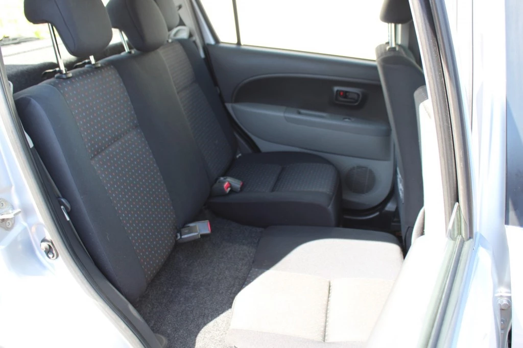 Hoofdafbeelding Daihatsu Sirion