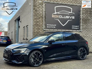 Hoofdafbeelding Audi RS3 Audi RS3 Sportback 2.5 TFSI Quattro Hulk Edition Ceramic/Pano/B&O/HUD/Garantie