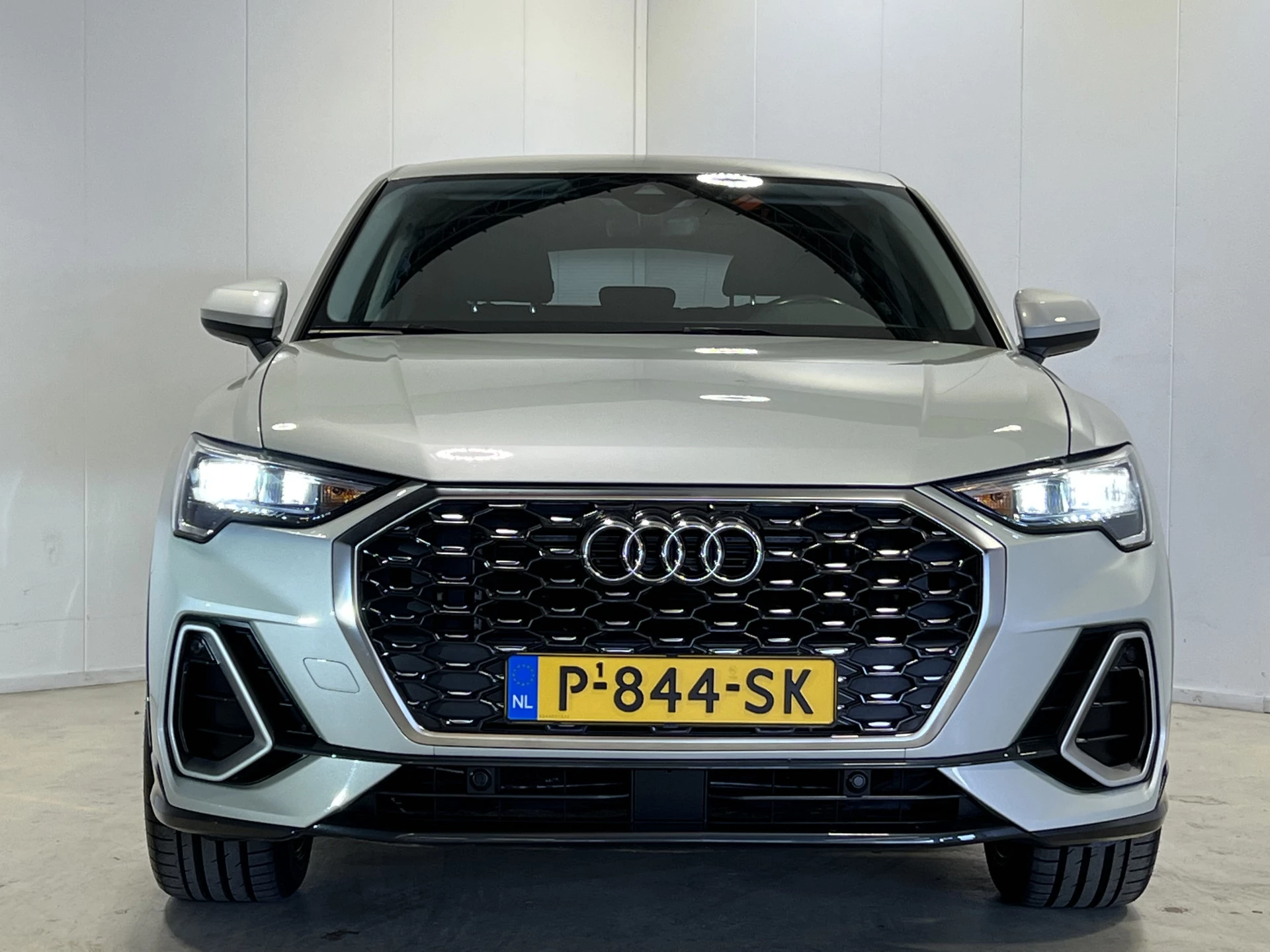 Hoofdafbeelding Audi Q3