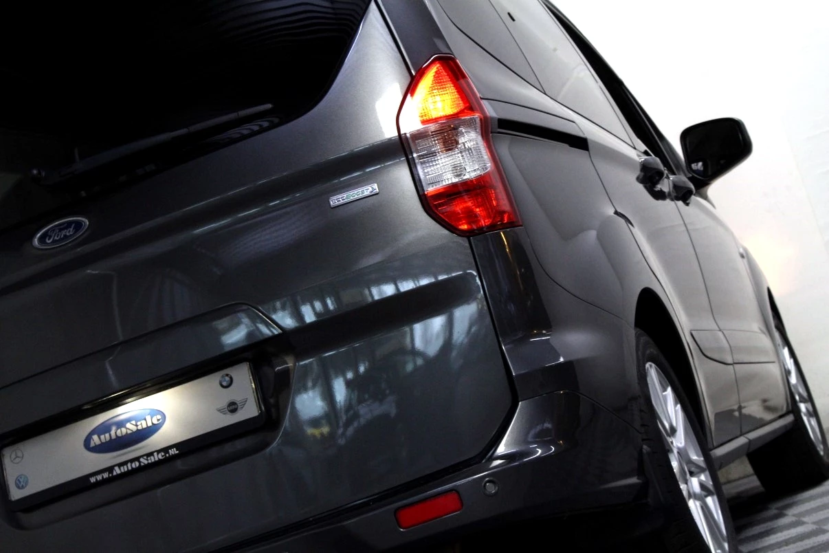 Hoofdafbeelding Ford Tourneo Courier