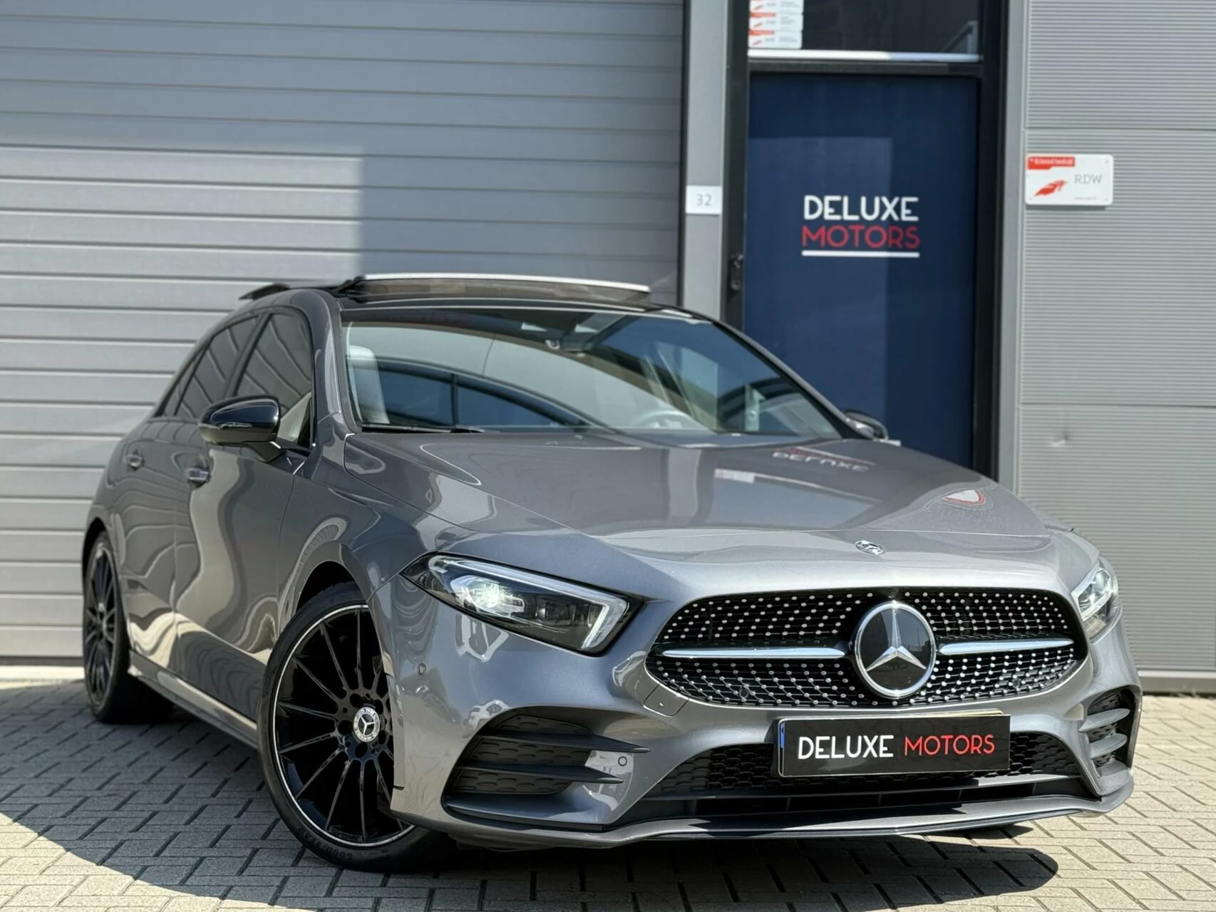 Hoofdafbeelding Mercedes-Benz A-Klasse