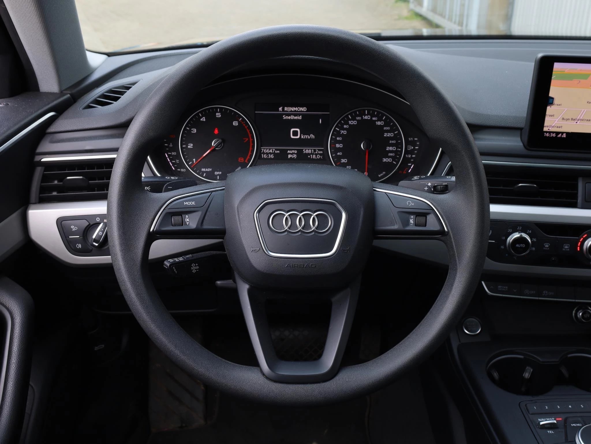 Hoofdafbeelding Audi A4