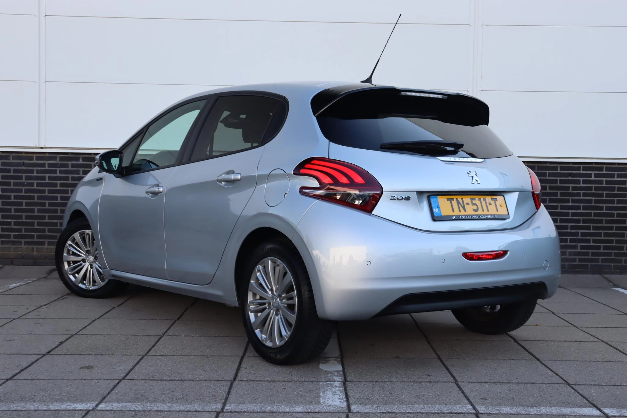 Hoofdafbeelding Peugeot 208