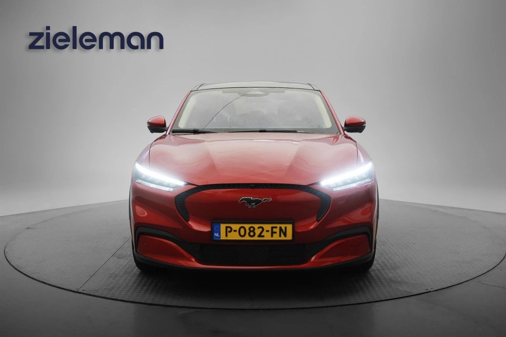 Hoofdafbeelding Ford Mustang Mach-E