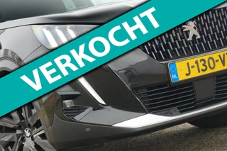 Peugeot 2008 1.2 PT GT-Line | Noir Perla Nera | AppleCarplay/Nav/Cruise/Stoelverwarming/Camera - Sportief!