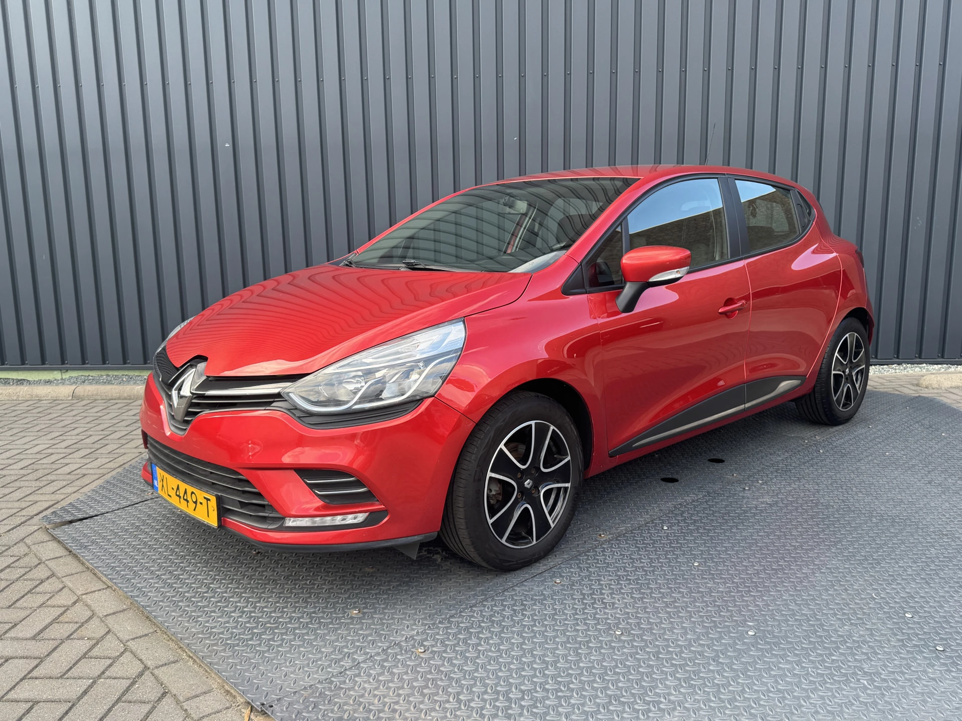 Hoofdafbeelding Renault Clio