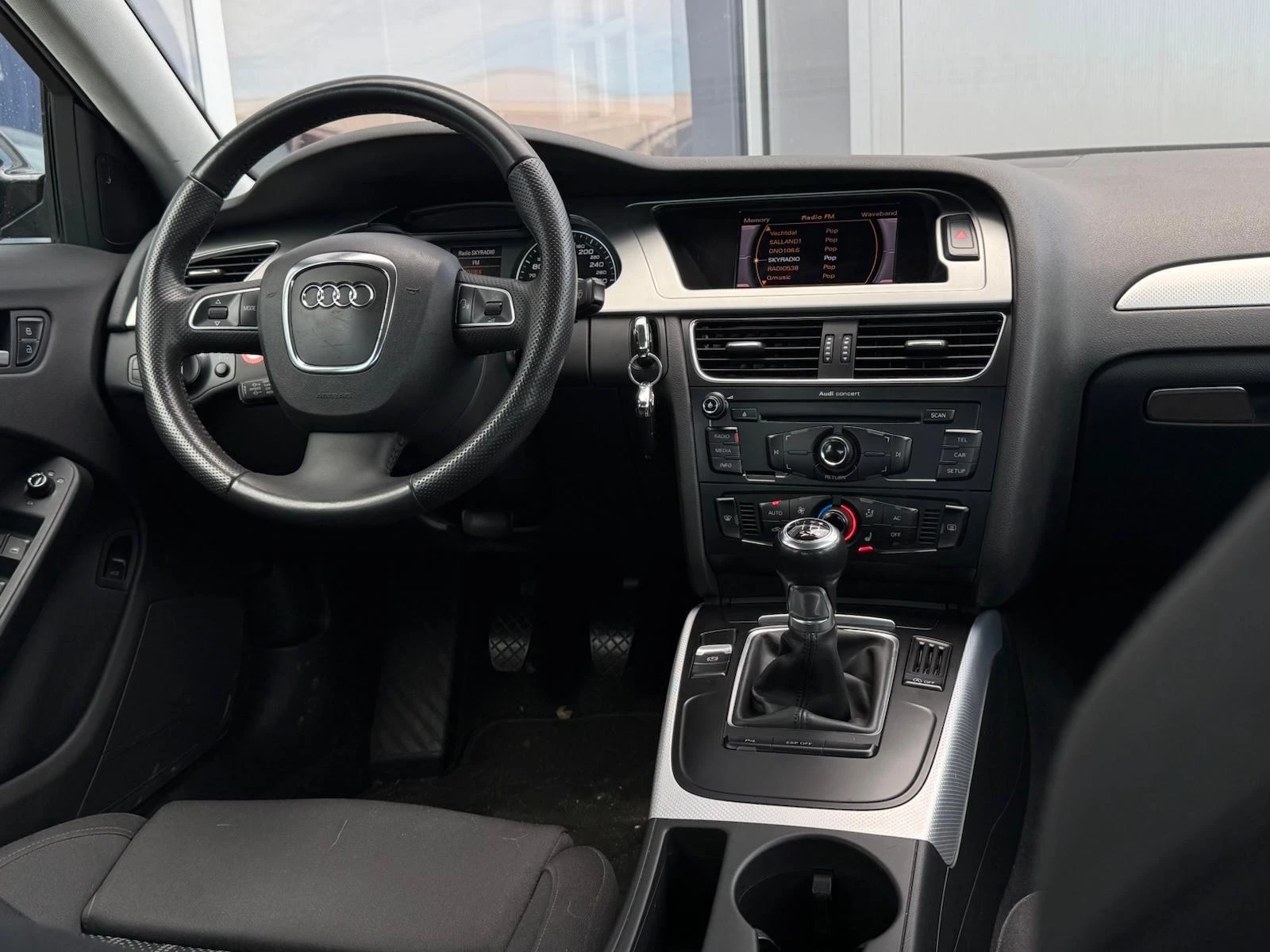 Hoofdafbeelding Audi A4