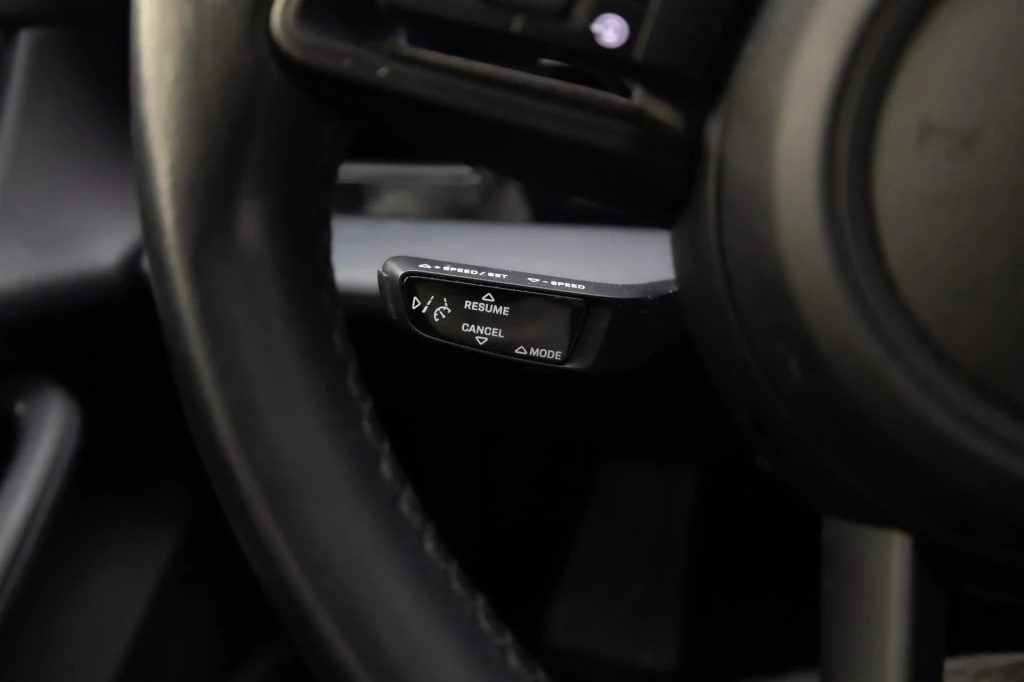 Hoofdafbeelding Porsche Taycan