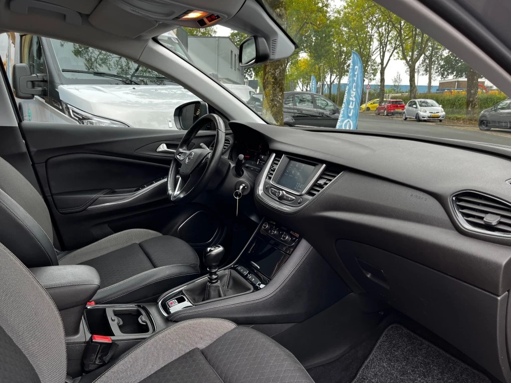 Hoofdafbeelding Opel Grandland X