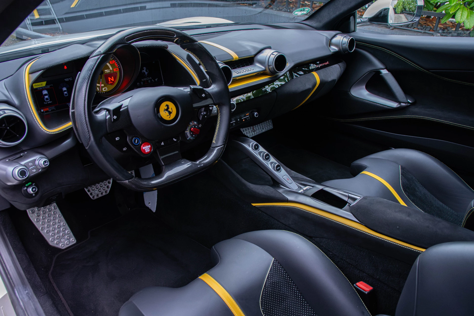 Hoofdafbeelding Ferrari 812 Superfast