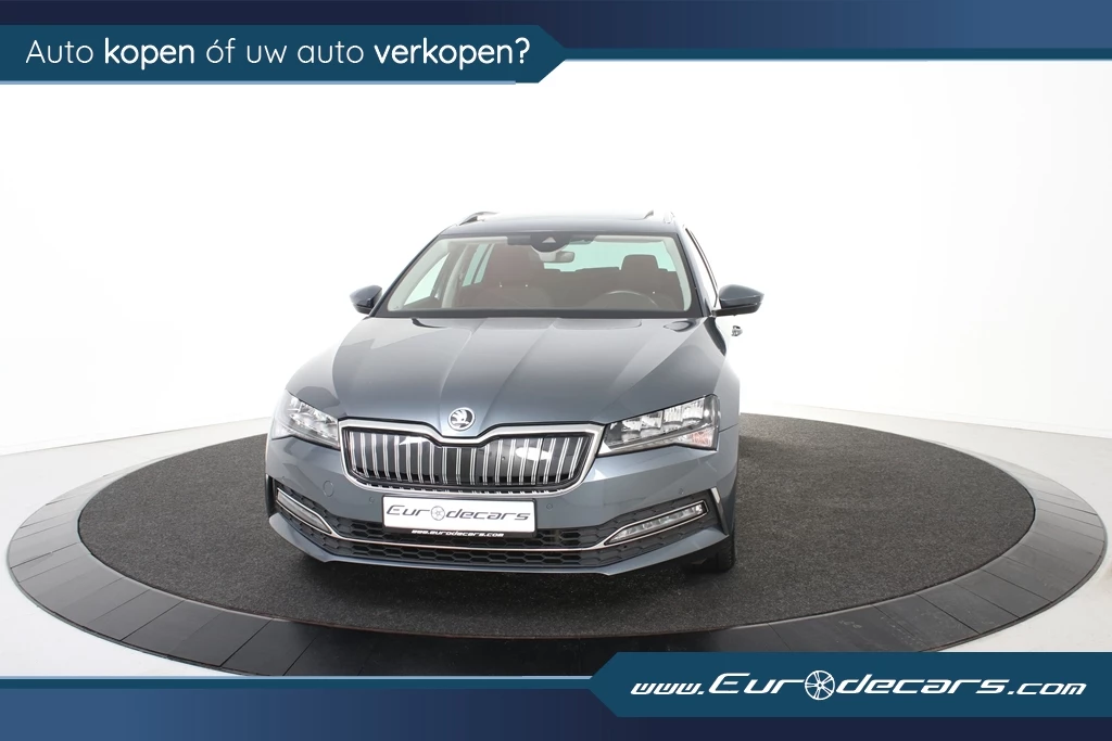 Hoofdafbeelding Škoda Superb