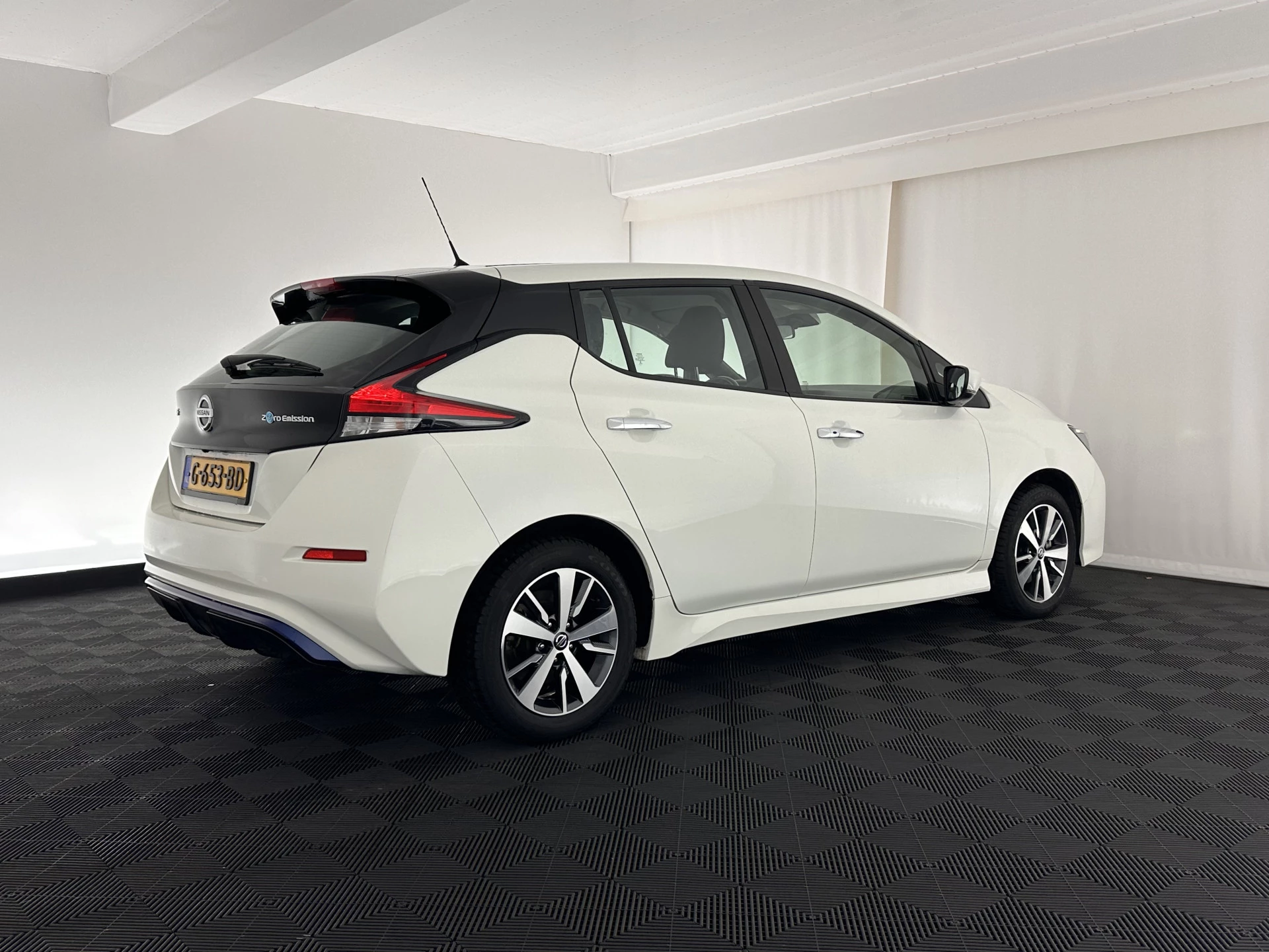 Hoofdafbeelding Nissan Leaf