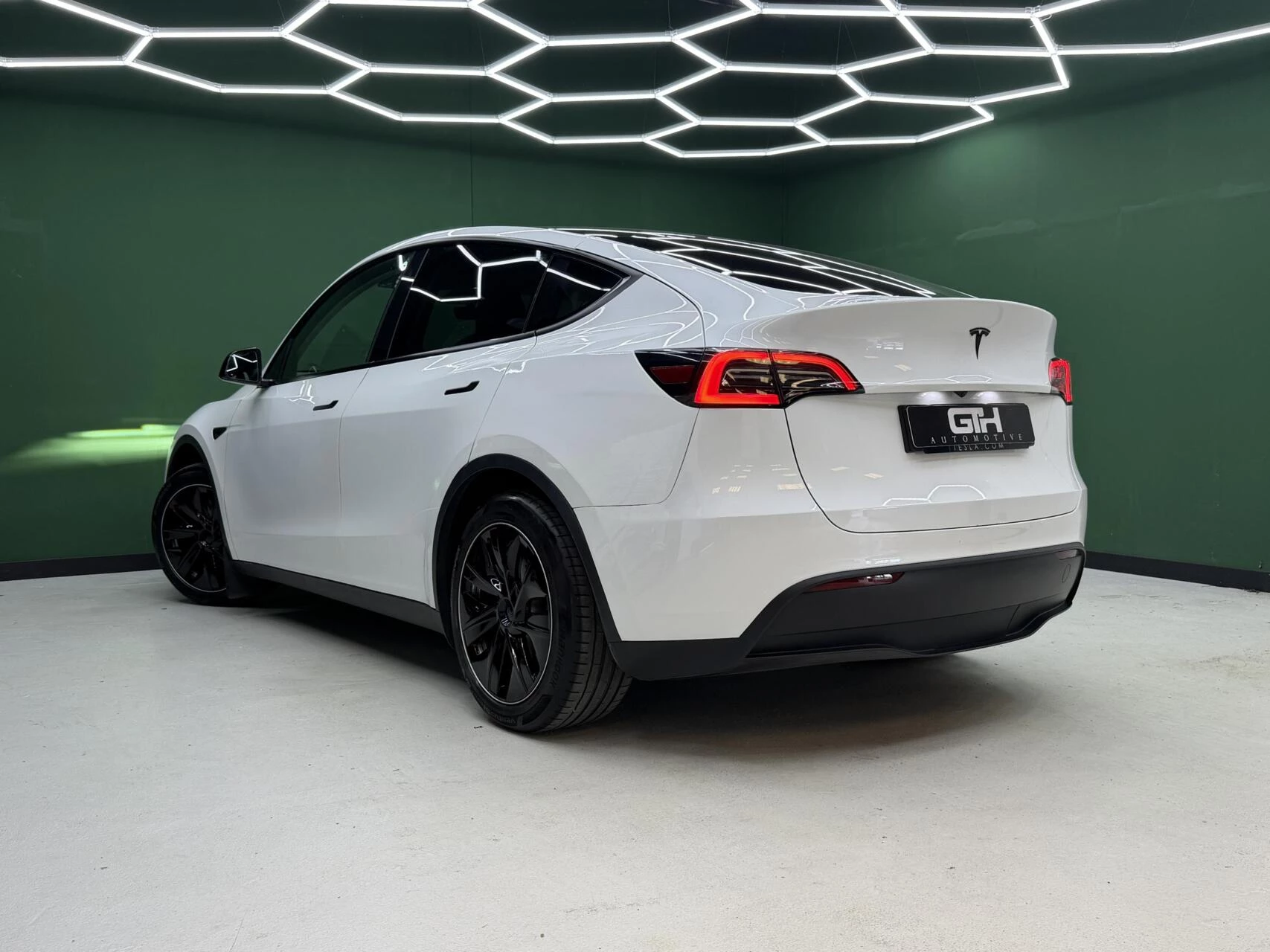 Hoofdafbeelding Tesla Model Y