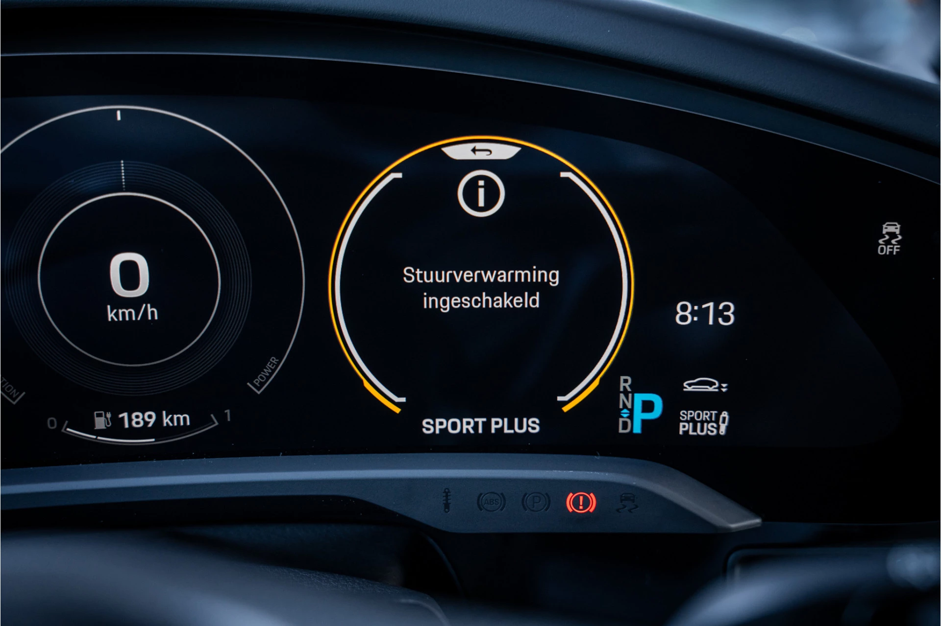 Hoofdafbeelding Porsche Taycan