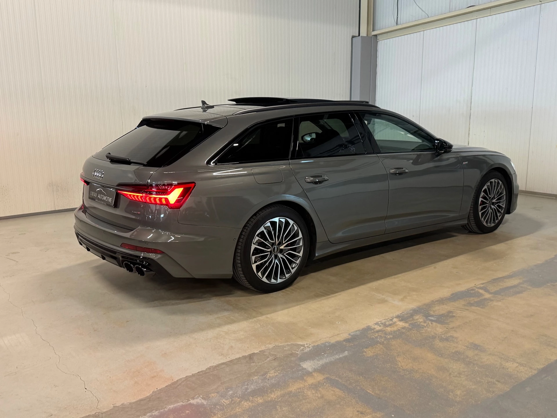 Hoofdafbeelding Audi A6