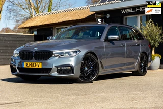 BMW 5-serie Touring 530i High Executive I M-Sport I Panoramadak I Dealer onderhouden I NAP I Sportremmen I Trekhaak I Luxe leder
