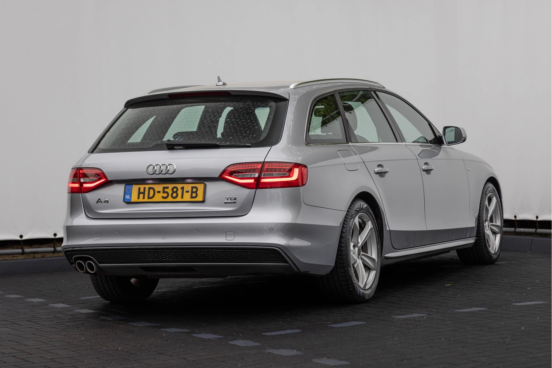Hoofdafbeelding Audi A4