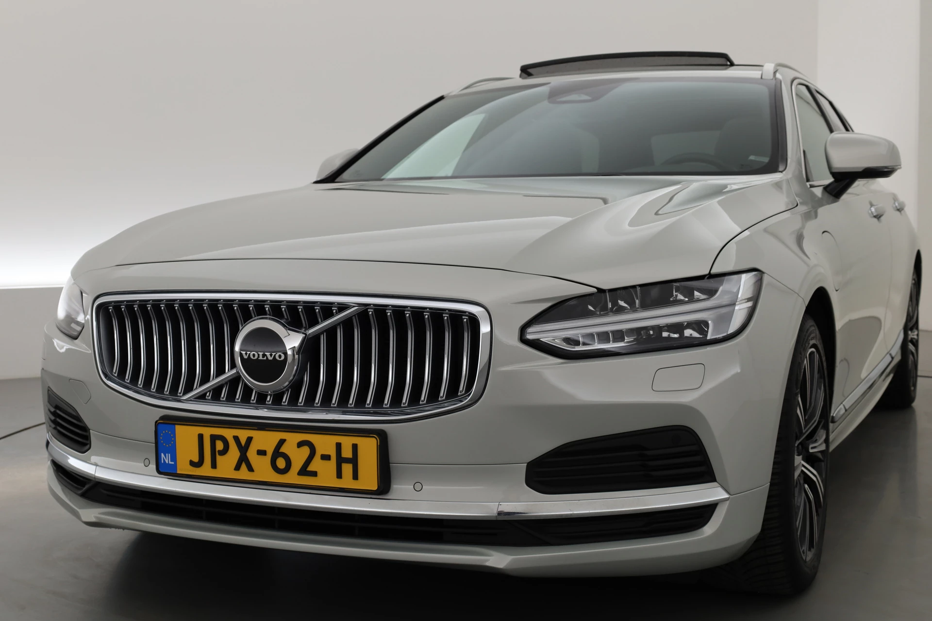Hoofdafbeelding Volvo V90