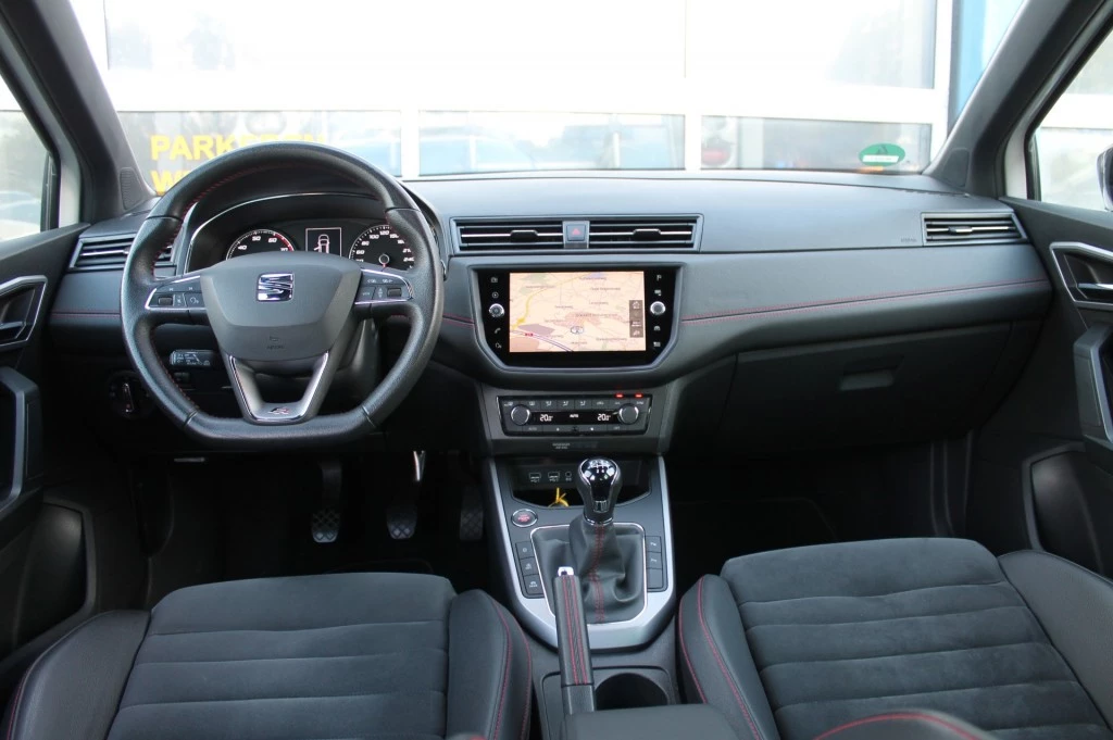 Hoofdafbeelding SEAT Arona