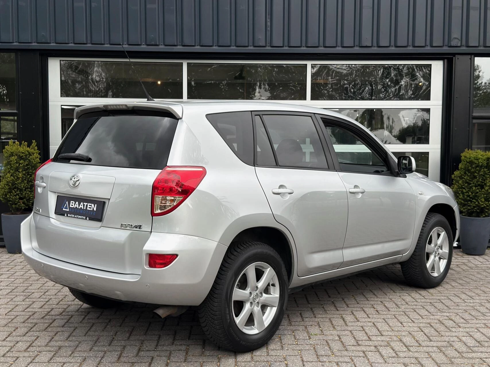 Hoofdafbeelding Toyota RAV4