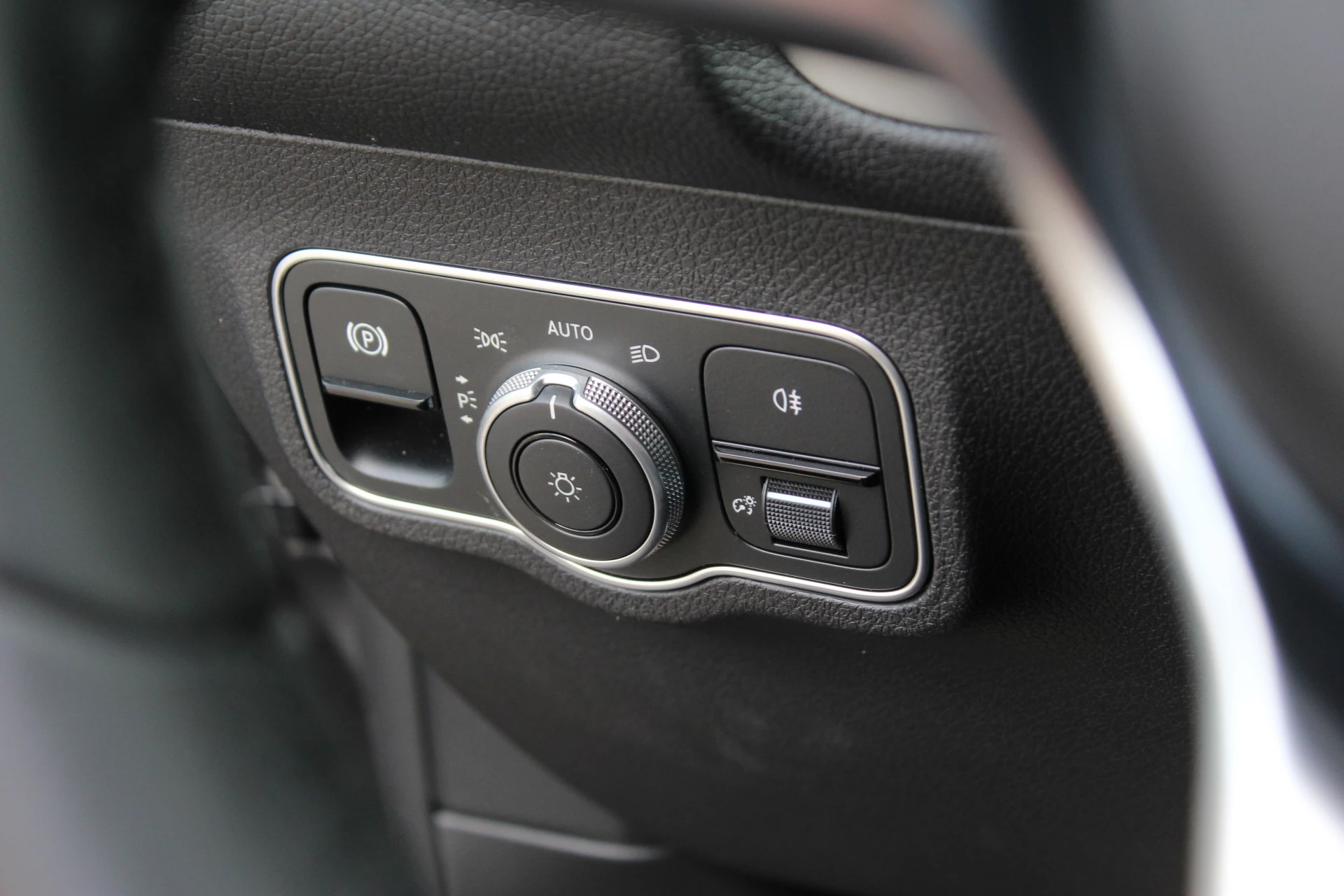 Hoofdafbeelding Mercedes-Benz EQB